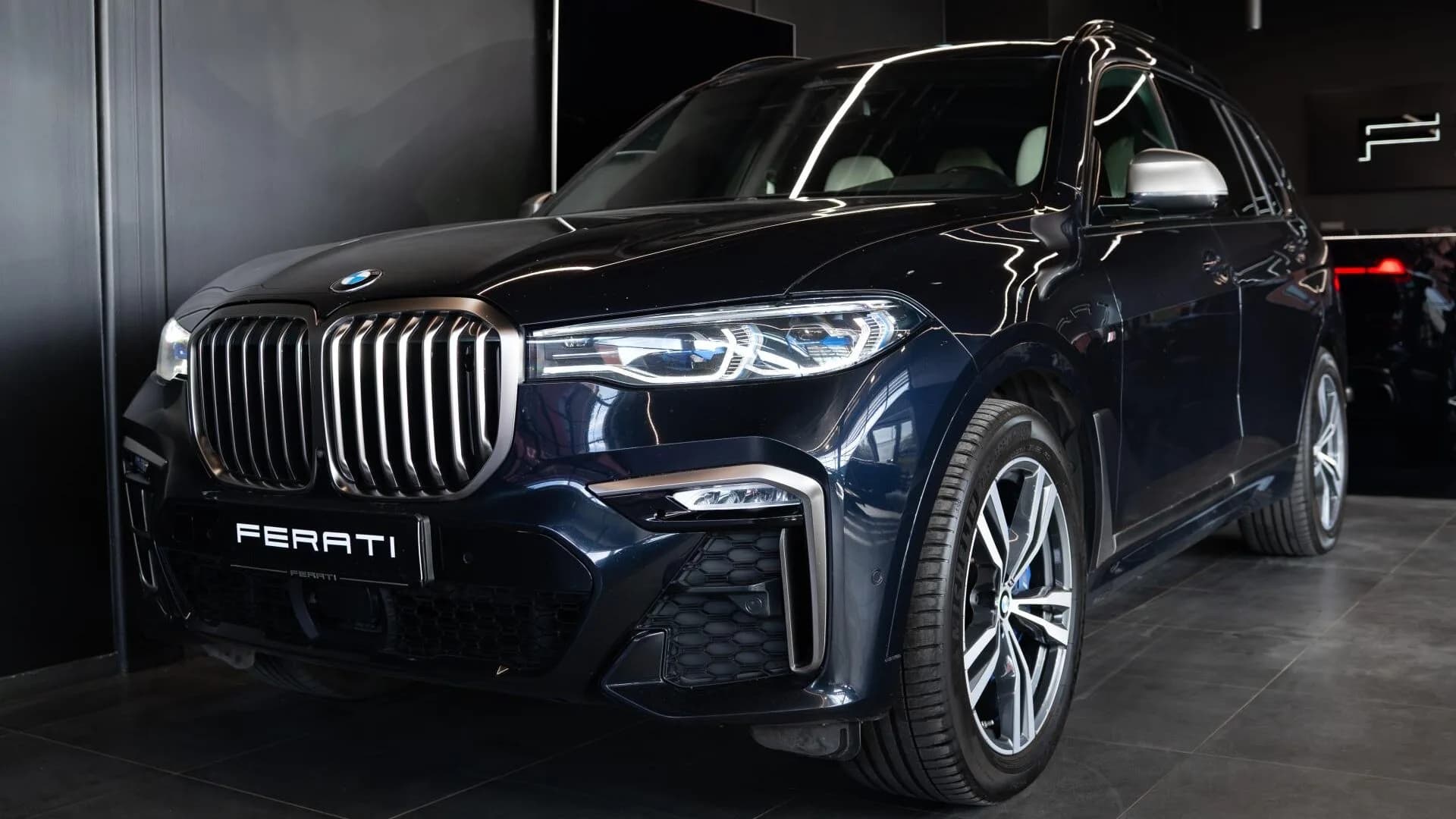 BMW X7 Ferati esinduses