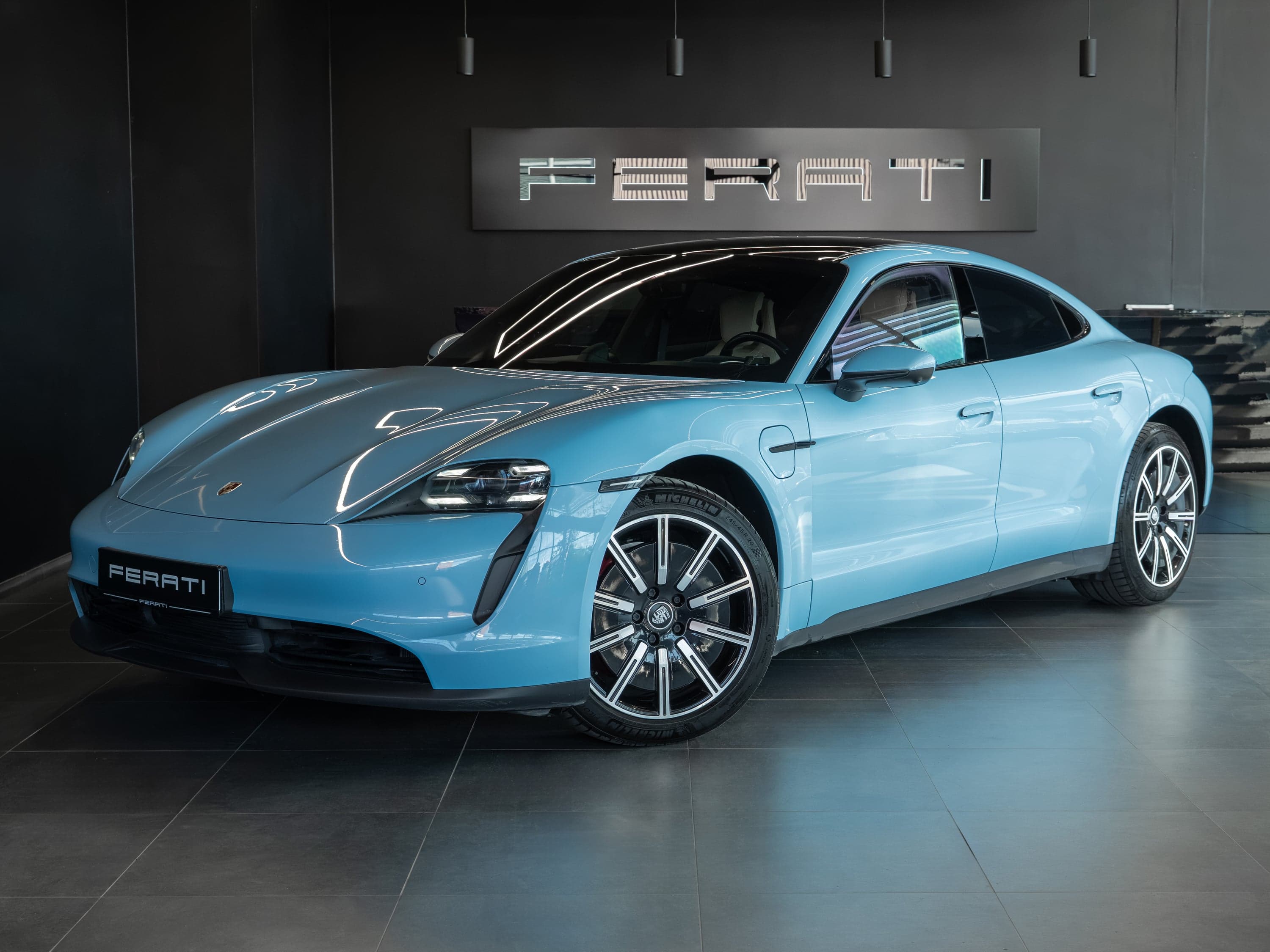 Porsche Taycan