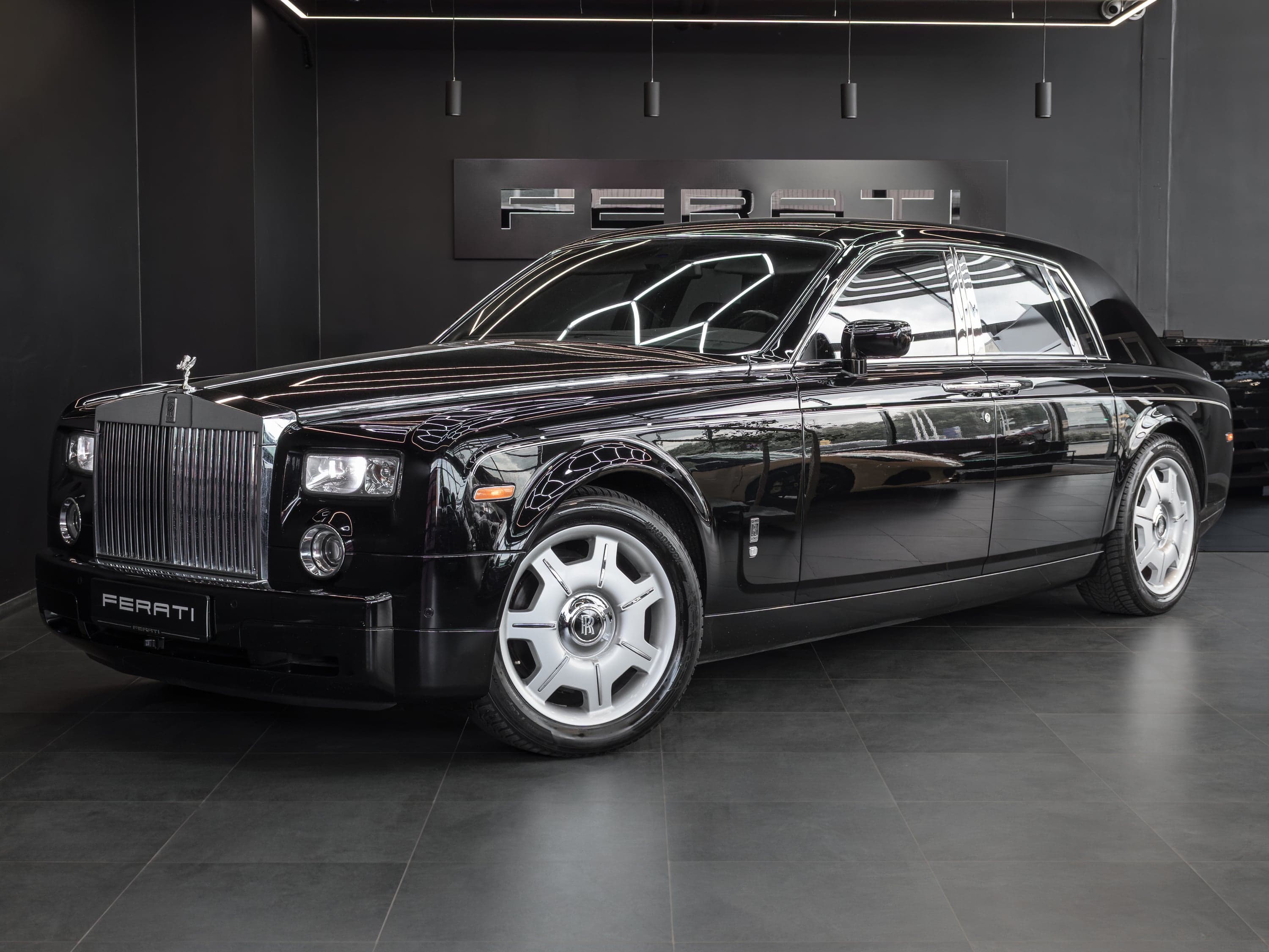 Rolls-Royce Phantom