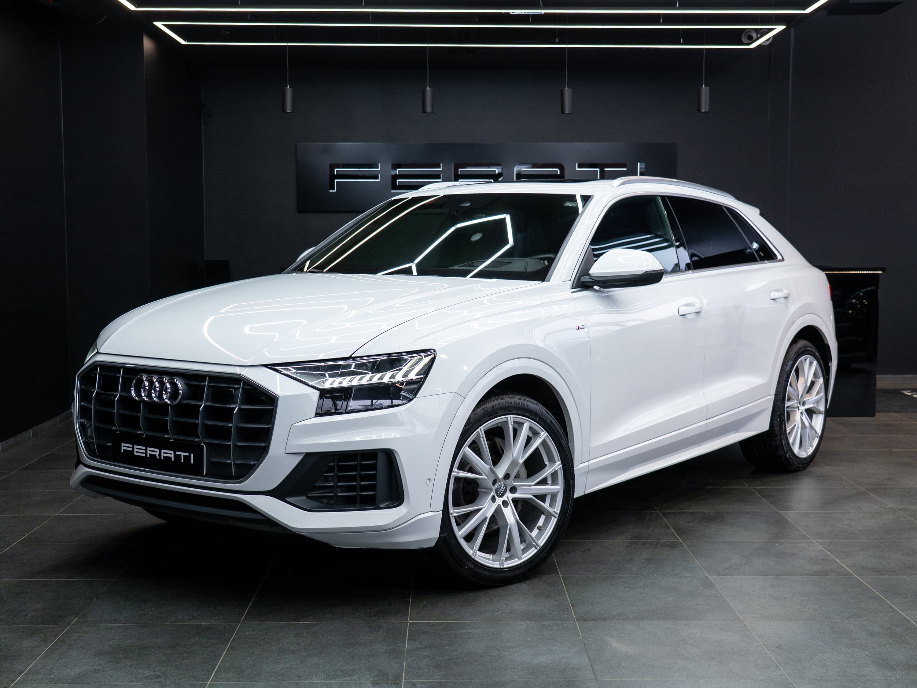 Audi Q8