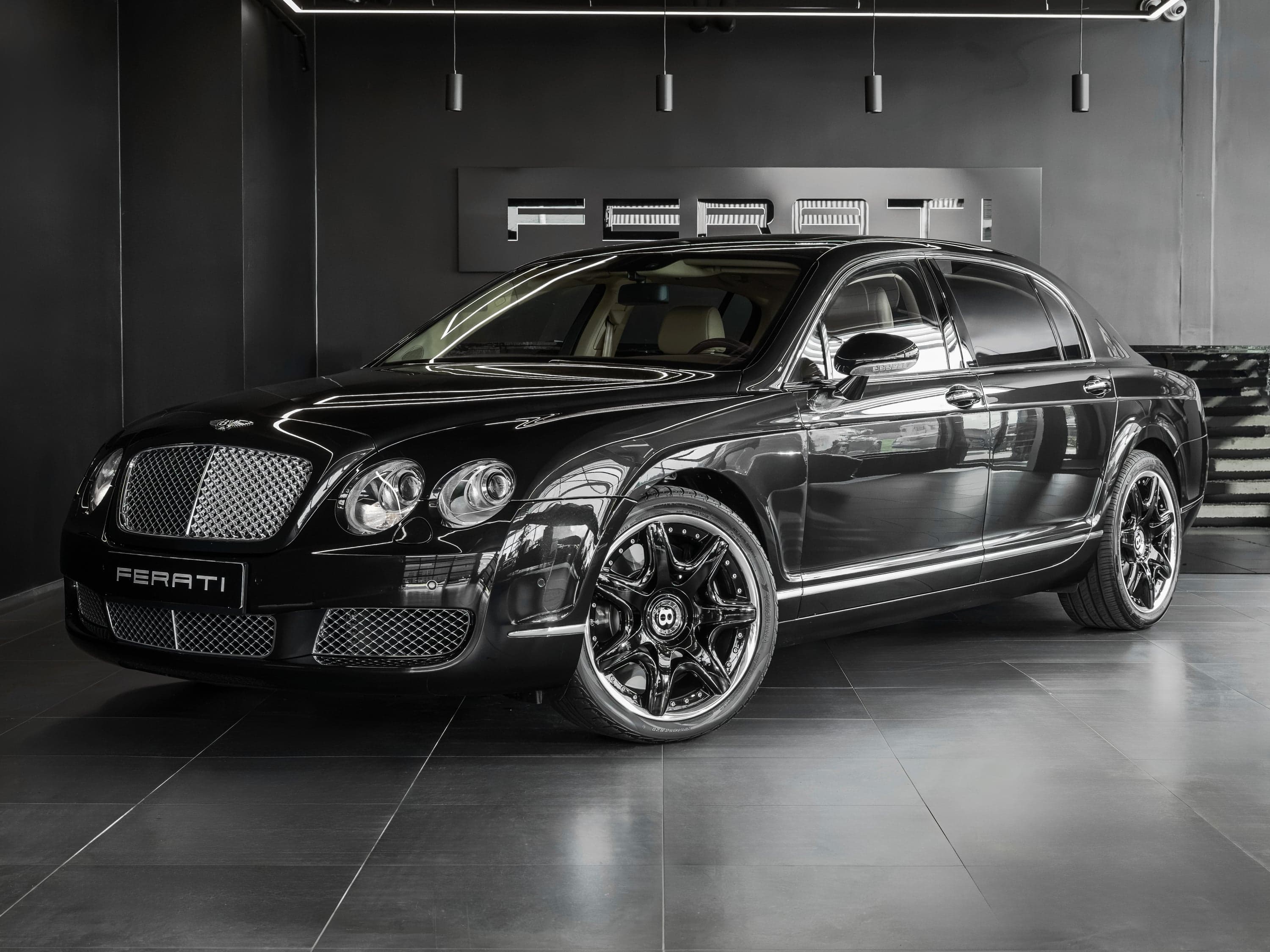 Bentley Continental: Continental Flying Spur