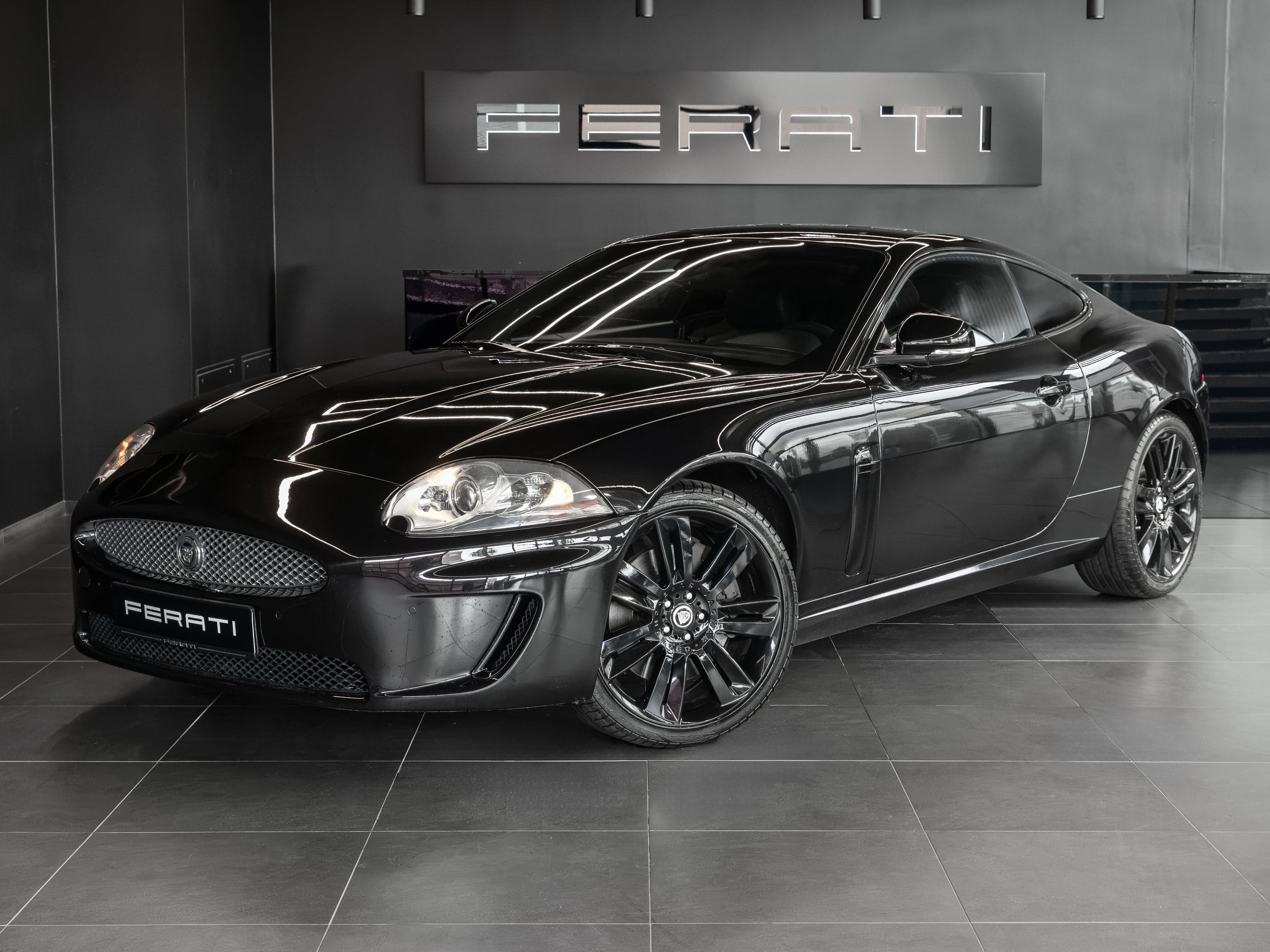Jaguar XK: XK