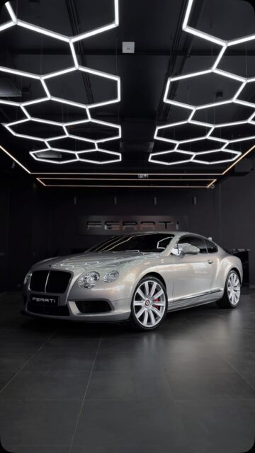 Bentley Continental GT 🩶 

Võta ühendust ja broneeri proovisõit: 
Markus Kuuskmäe / +37254500456 / markus@ferati.ee 
